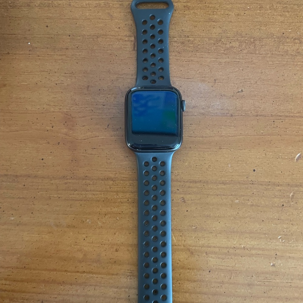 Apple Watch SE, 44mm